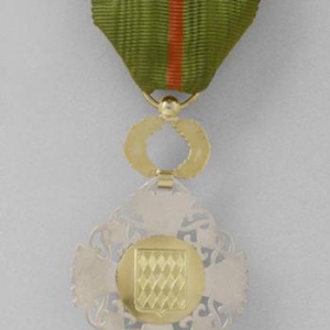 Revers Insigne Chevalier Ordre de la Couronne